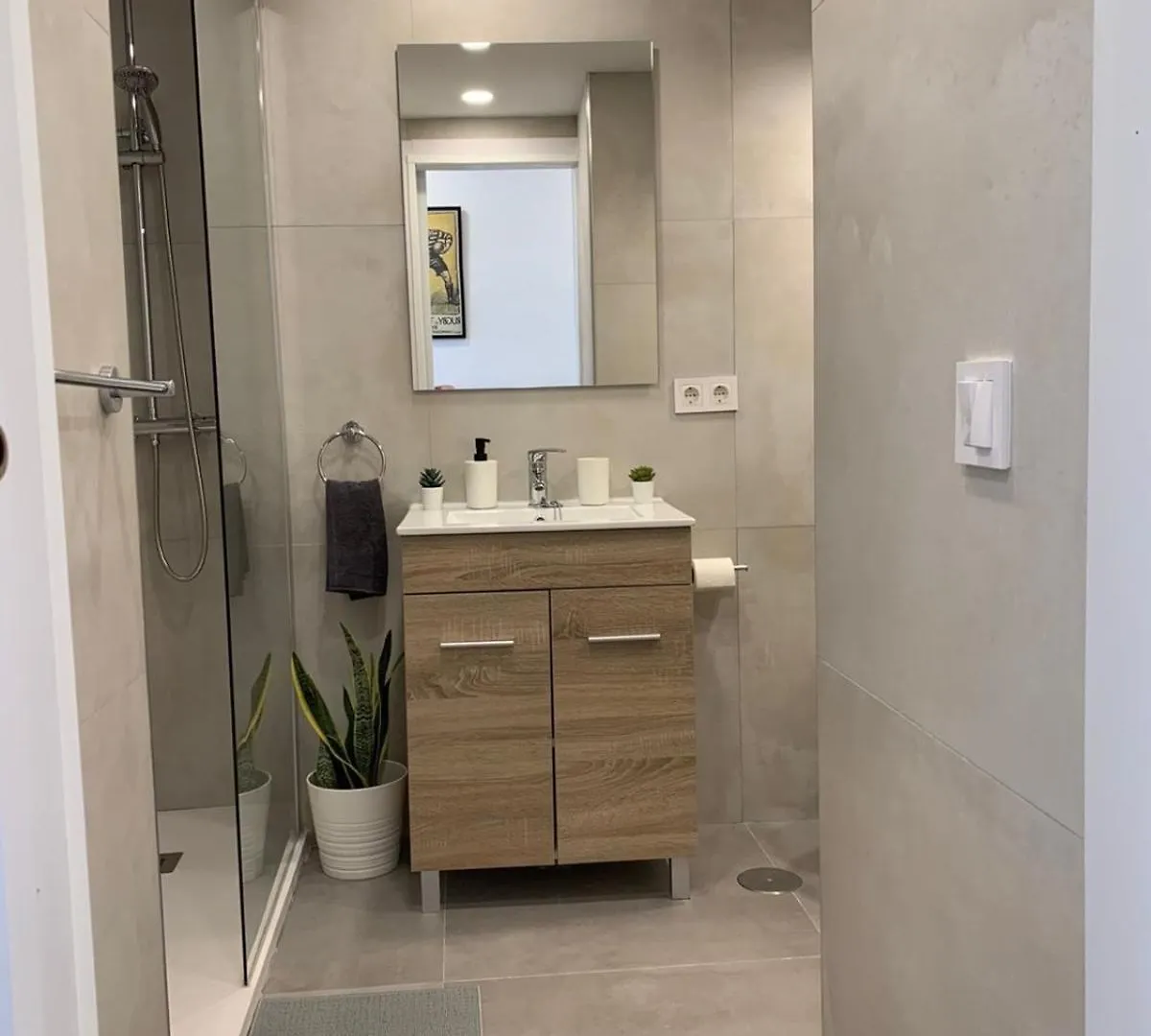 Oasis Apartment Torremolinos 0*,